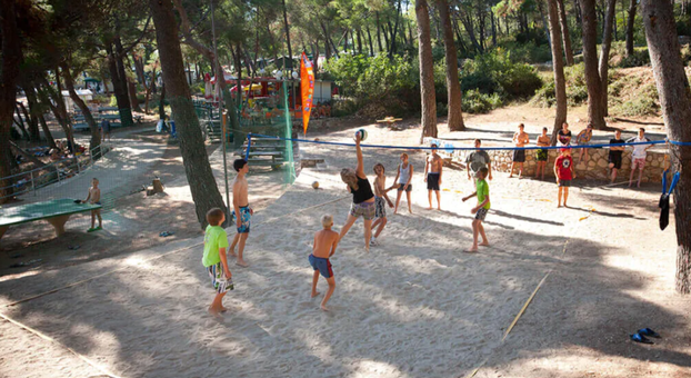 30 najboljih kampova na našim otocima - užitak pod zvijezdama