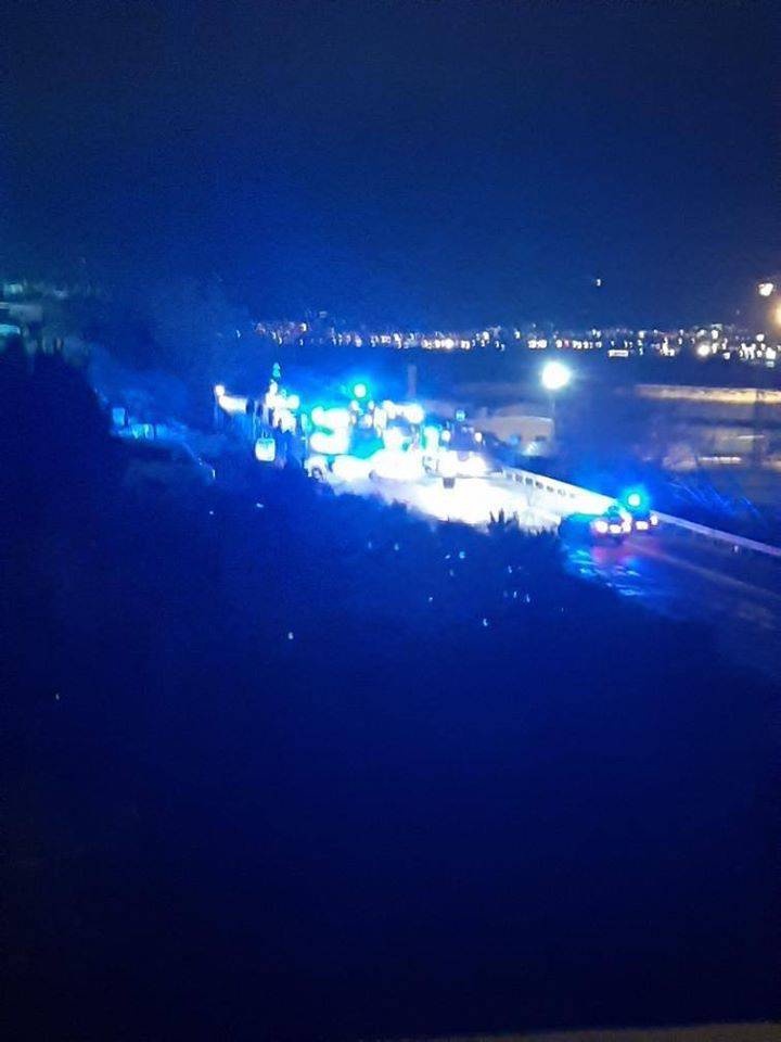 Krš i lom u Splitu:  Policajac i vozačica auta teško ozlijeđeni