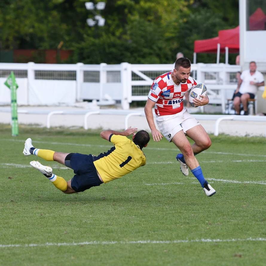 Igram za reprezentaciju, trener sam hrvatskog prvaka, a svojim suigračima mogu popraviti zube