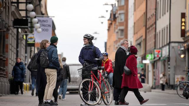 The spread of the coronavirus disease (COVID-19) in Stockholm