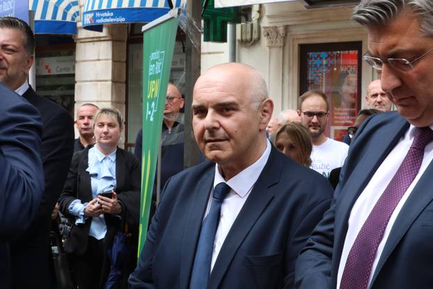 The doctor of Rijeka wants to be the mayor: ‘I have removed 100 pounds. Here’s why I got into politics’