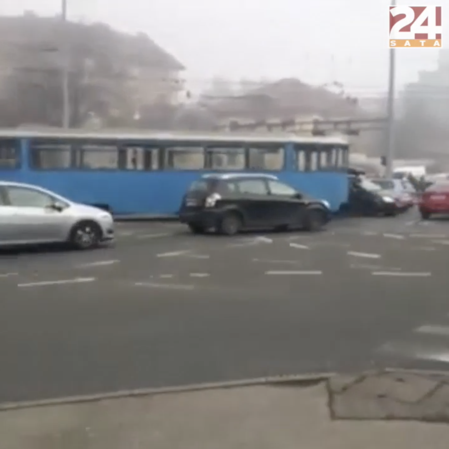 Video: Prometni kolaps zbog kvara na tramvaju u Zagrebu