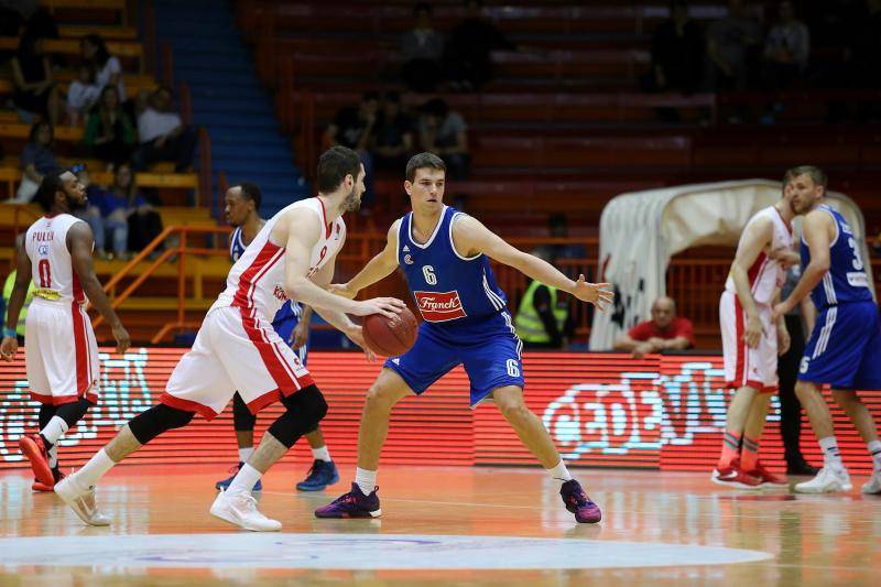 Cedevitin "hat-trick" pobjeda: Cibona pala u Domu sportova