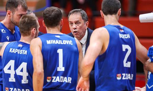 Navijači Zvezde zapljeskali Zadranima! Jusup: 'Toplo mi je oko srca, ponosan sam na to'