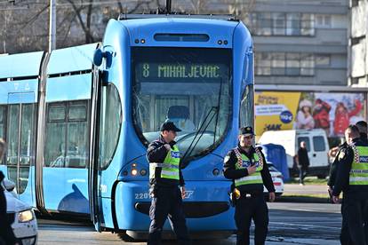 Zagreb: Tramvaj izletio s tračnica i sudario se s drugim