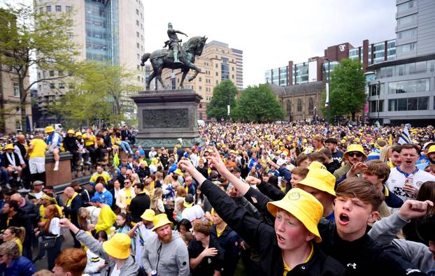 Championship - Leeds United Victory Parade