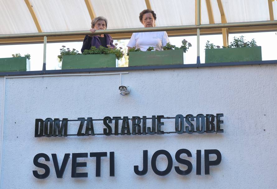 Požar u domu izazvale su preopterećene instalacije