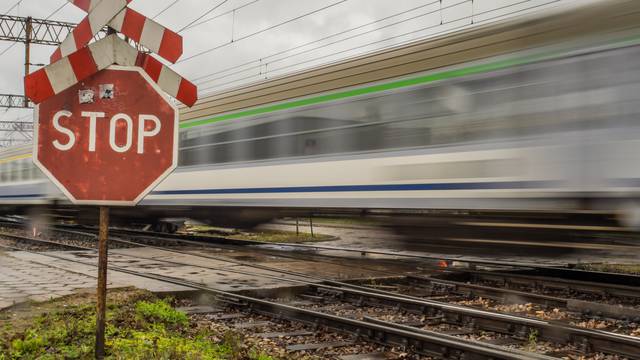 Vlak je uvijek brži: važnost odgovornog ponašanja uz prugu