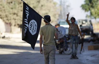 Pobunjenici oslobodili ključan grad za ideologiju ISIL-a u Siriji