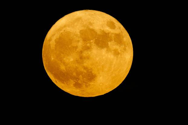 A super moon, known as the Blue Moon, rises over California
