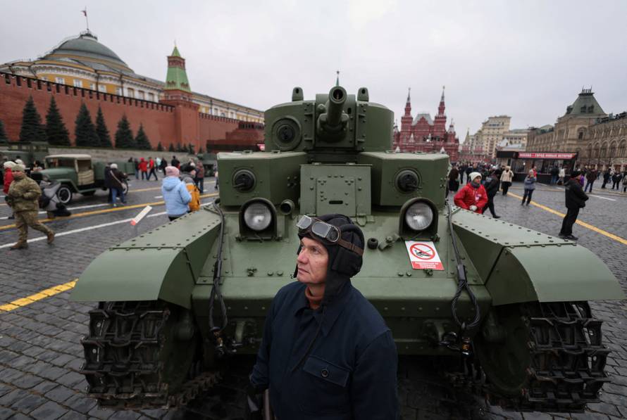 Exhibition marking anniversary of 1941 parade during WW2 held in Moscow