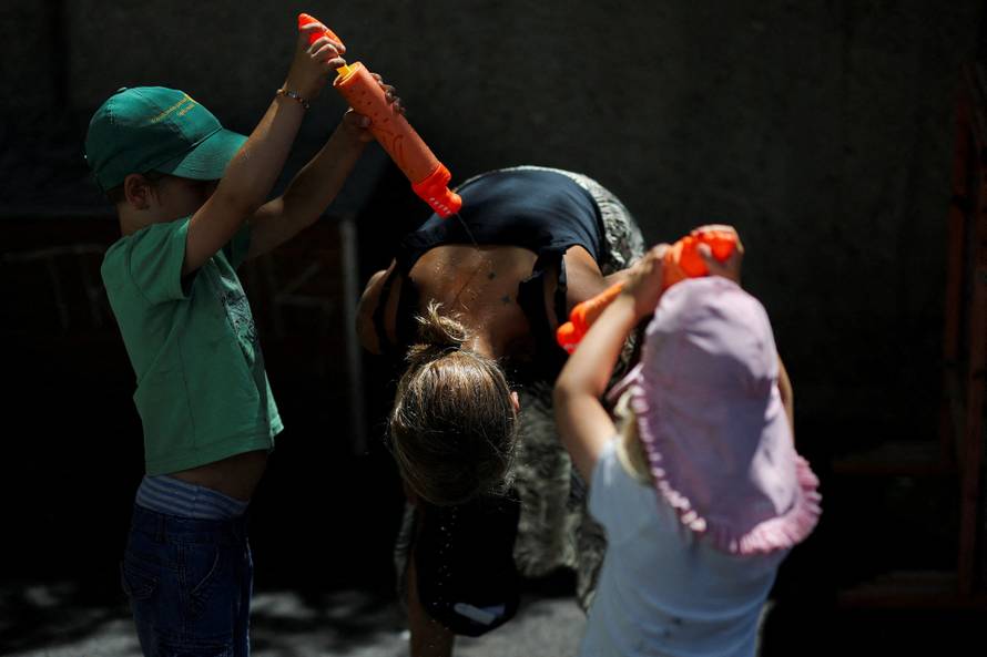 Vrućine i u Švicarskoj.