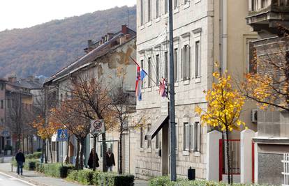 Detalji tragedije u Kninu: Dečko (23) donio i aktivirao bombu tijekom zabave, poginuo mladić