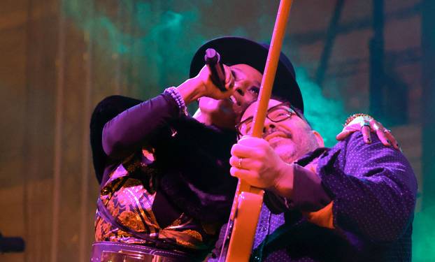 Šibenik:  Britanski trip-hop bend Morcheeba uveo je šibencane i njihove goste u novu 2026.godinu