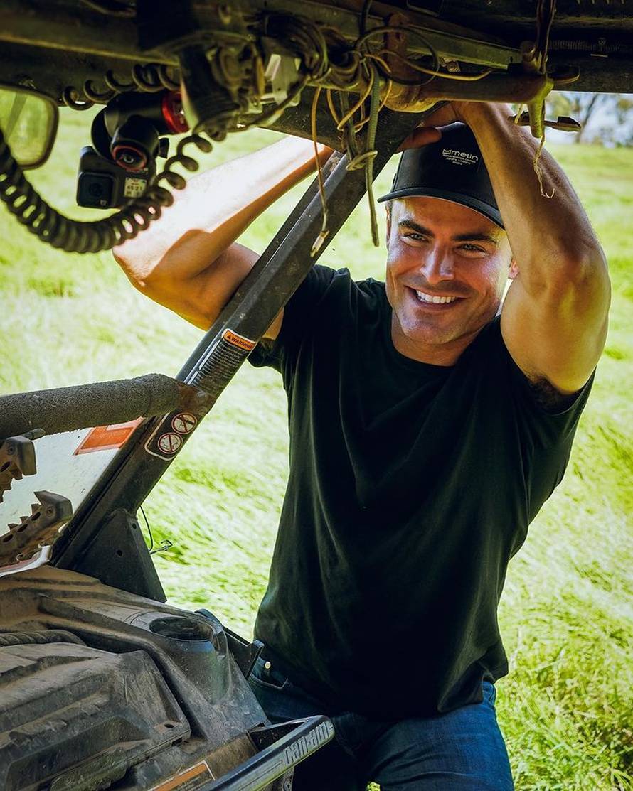 Zac Efron negirao glasine o plastičnim operacijama: 'Skoro sam umro zbog ozljede vilice'