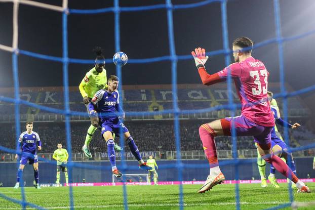 Zagreb:&nbsp;Dinamo nadmo?no pobijedio Slaven 5 - 2