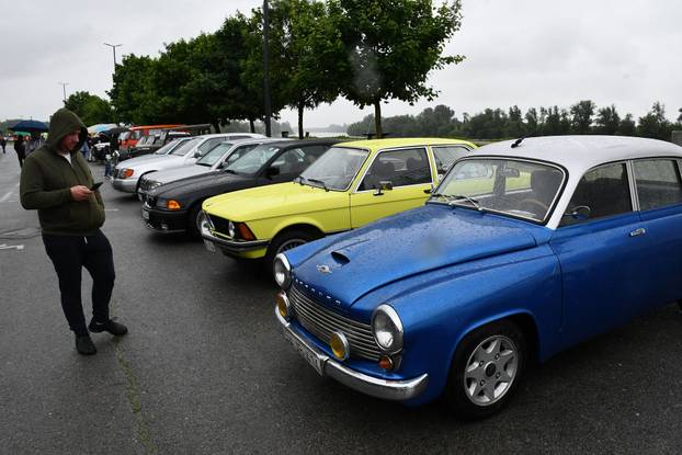 Međunarodni oldtimer susret u Slavonskom Brodu