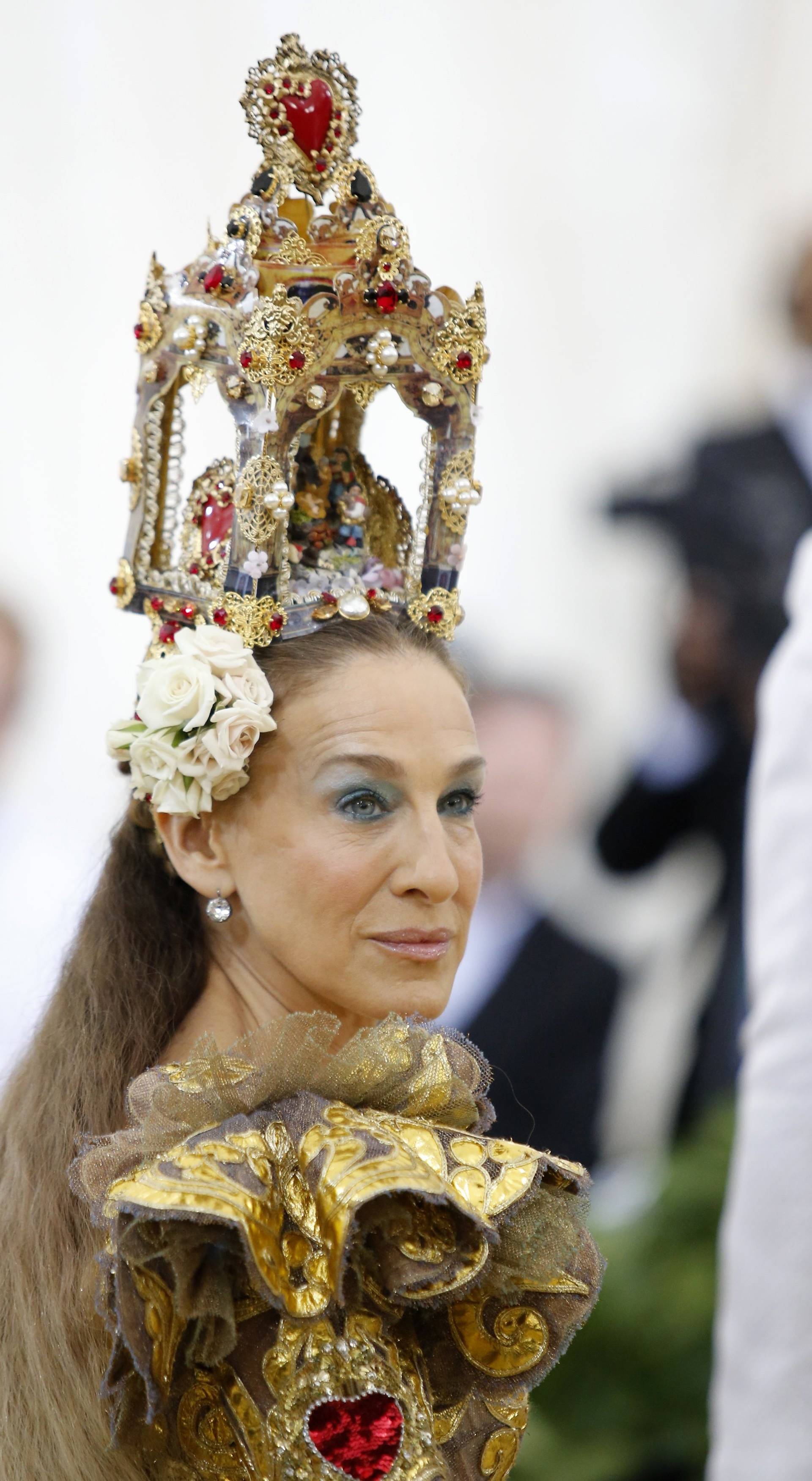 The Met Gala 2018 âHeavenly Bodies: Fashion and the Catholic Imaginationâ