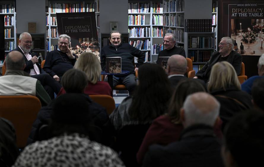 Zagreb: Promocija knjige Hide Biščevića Diplomacy at the Table