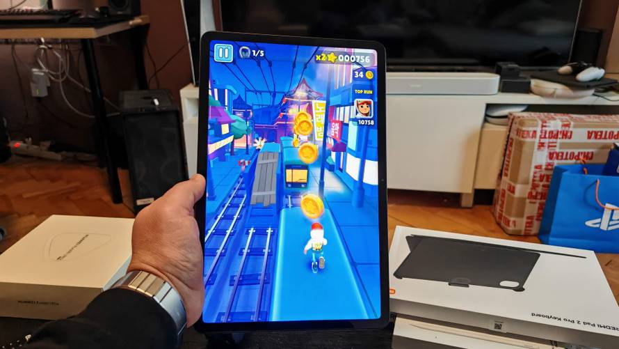 Isprobali smo Redmi Pad 2 Pro:  Suputnik za zabavu i igranje