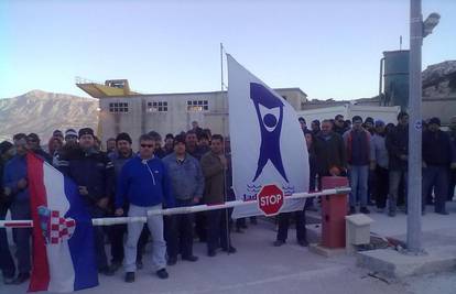 Radnici Jadrankamena zbog HEP-a odgodili dolazak u Split