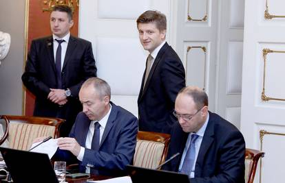Ministar Marić obećava bolje dane: Iduće godine  rastu plaće
