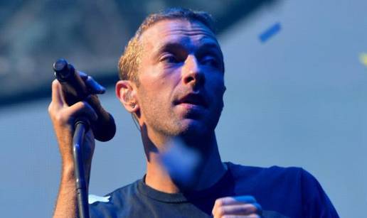 Chris Martin: 'Smatrao sam da sam gay, bio sam prestravljen'