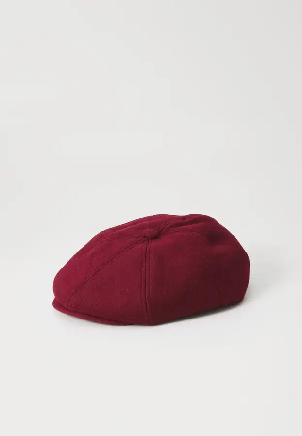 Ove sezone kape su chic i raznolike - od atraktivnih šilterica do beanie s mašnama