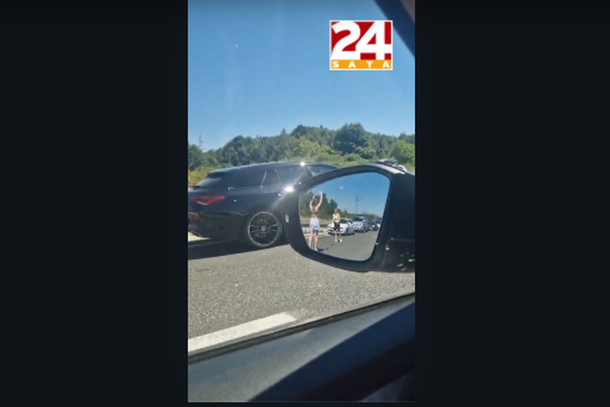 Kolona na autocesti