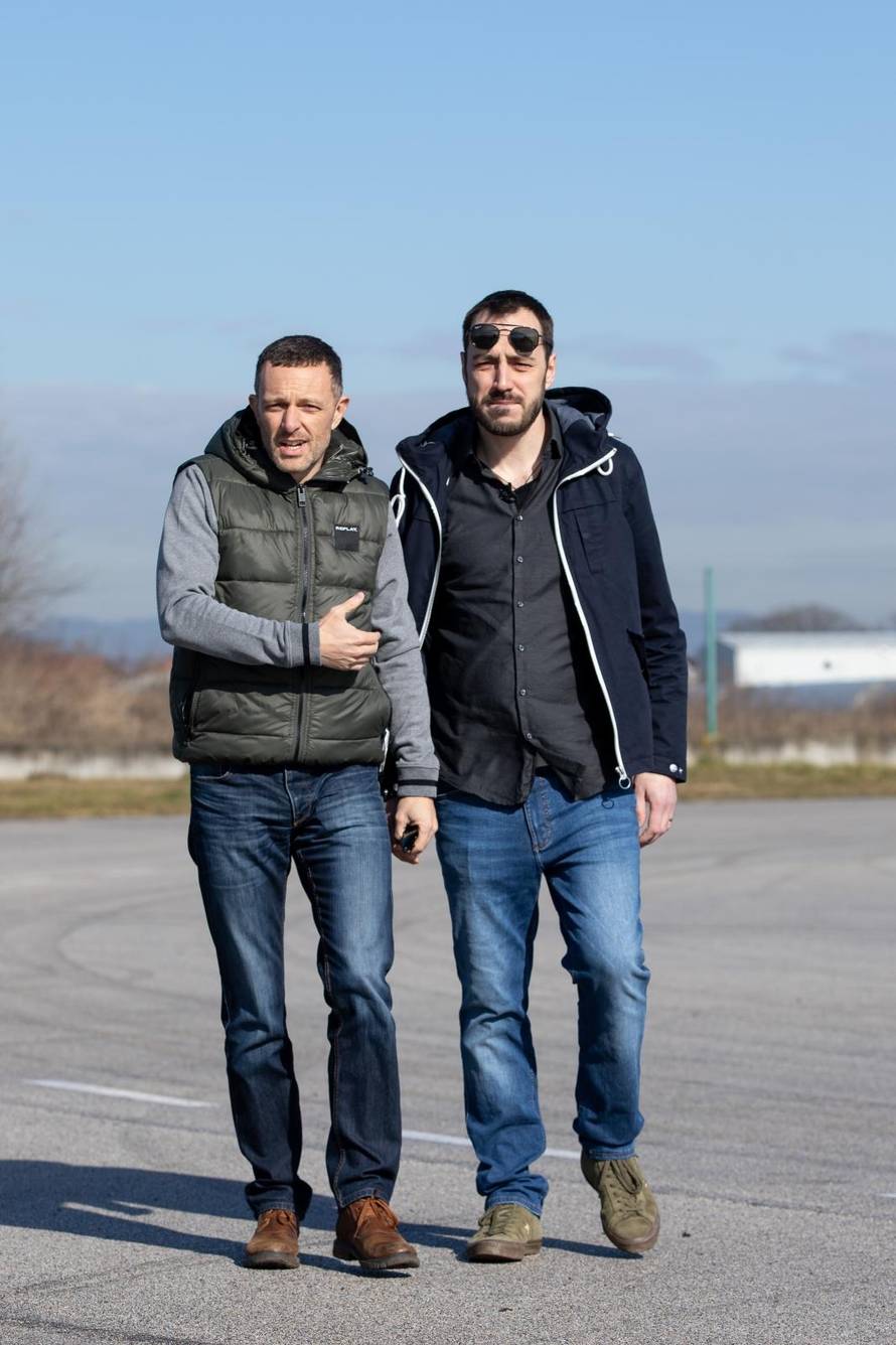 Šebalj u drami: Glumac Stjepan Perić s autom odletio na travu
