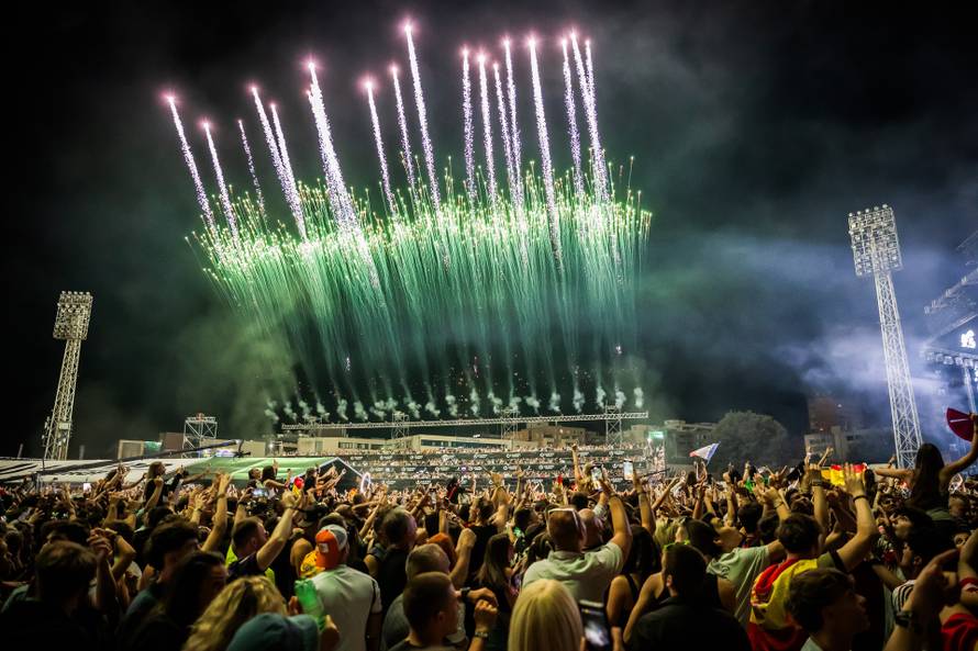 Split - Druga Vecer Atmosfera. 