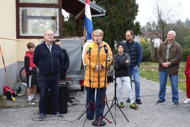 Zagreb: Roditelji OŠ Dragonožec organizirali novi mirni prosvjed