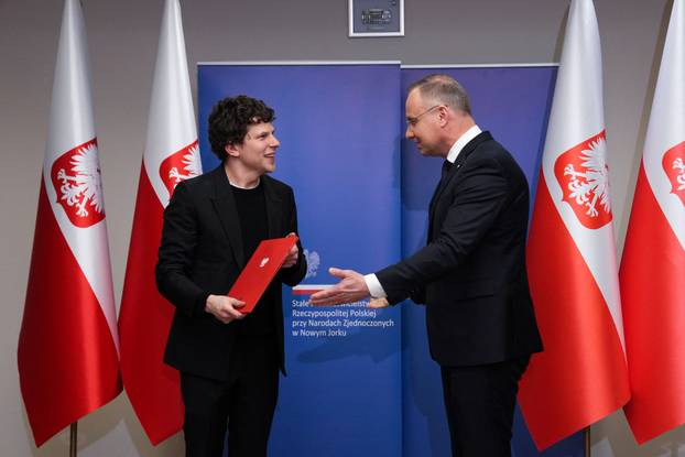 Polish President Andrzej Duda grants actor Jesse Eisenberg Polish citizenship in New York City
