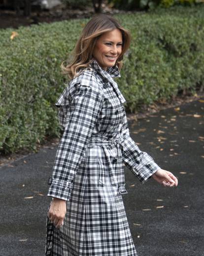 FOTO Melania Trump ima ukus za modu: Pogledajte u kakvim je sve kombinacijama zablistala