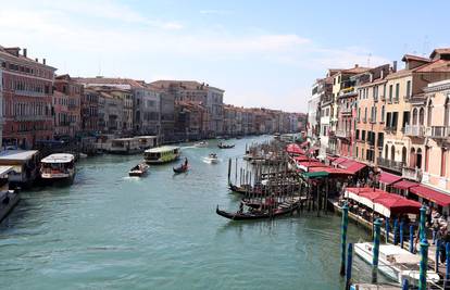 UNESCO-vi stručnjaci preporučili stavljanje Venecije i lagune na popis ugrožene baštine