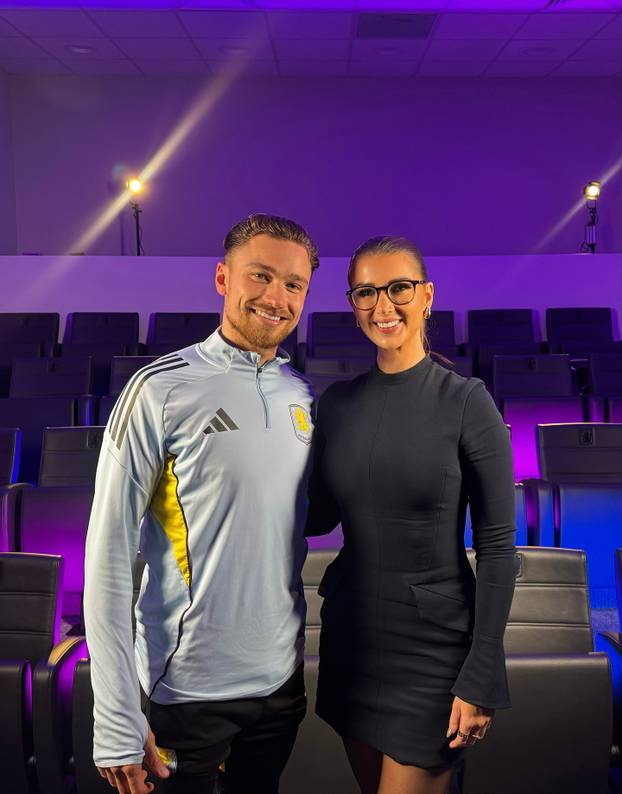 FOTO Zbog fatalne ljepotice je premierligaš dobio nove fanove