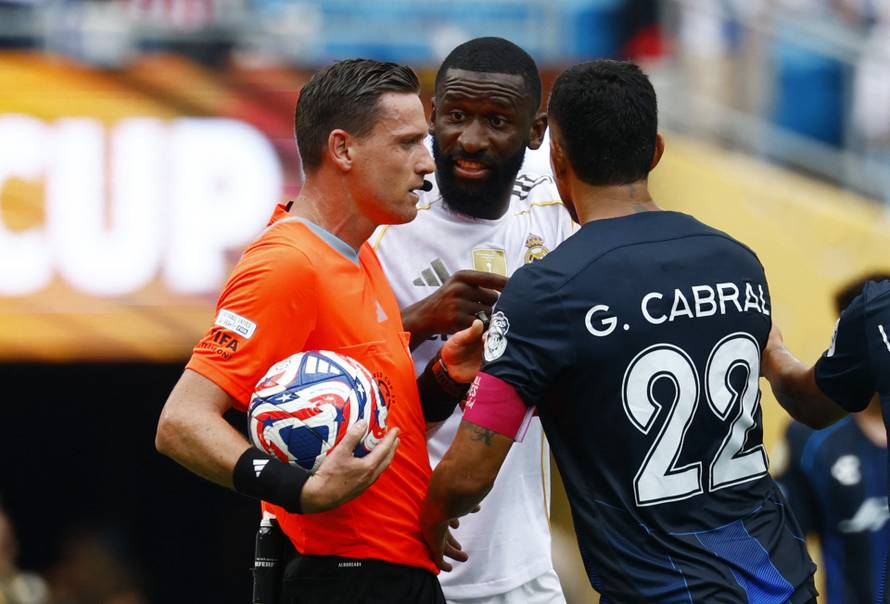 FIFA Club World Cup - Group H - Real Madrid v Pachuca