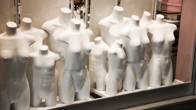 Kriza u modnom svijetu: Veliki brendovi imaju krcata skladišta, a narudžbe manje za 30 posto