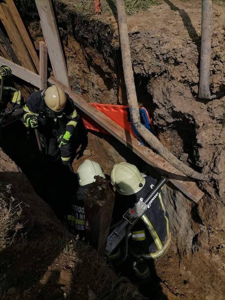 'Zatrpane radnike smo tri sata otkopavali lopatama i strojem. Ne pamtim takvu intervenciju'