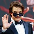 Tom Cruise je za premijeru obuo potpetice i promijenio boju kose