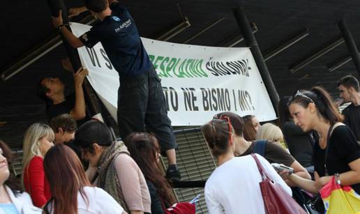 Vlada nije izdvojila novac, sve školarine plaćat će studenti?