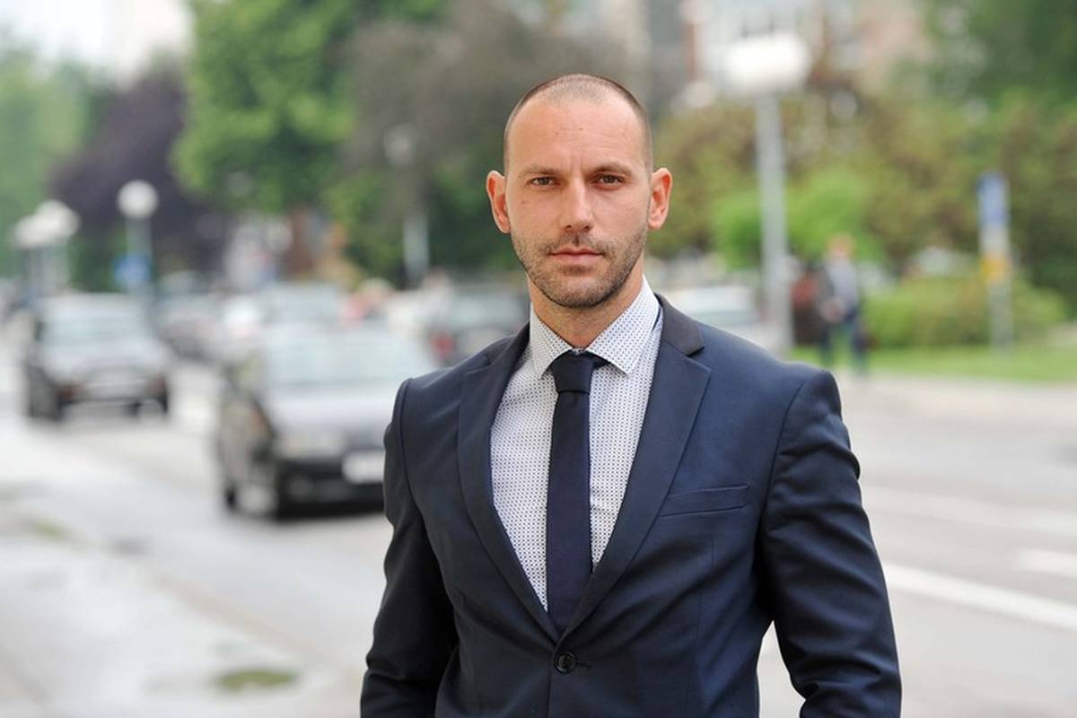Habijan o Čehoku: Ne stvarajte dojam izvanrednog stanja