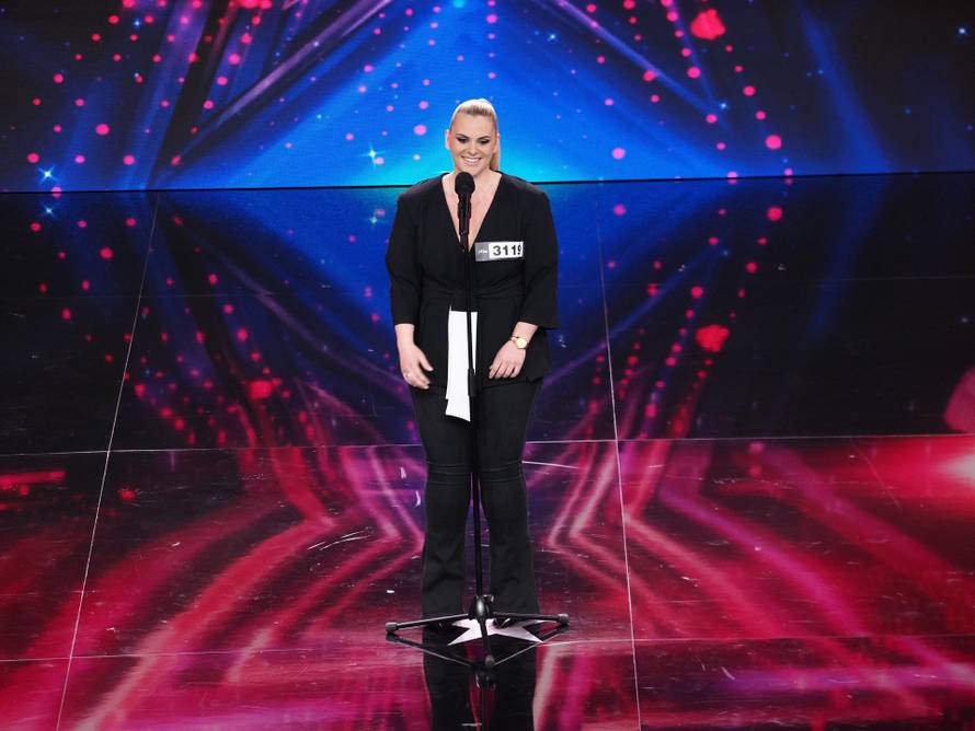 Nina Martina iz 'Života na vagi' svojom izvedbom digla publiku na noge: 'Koja si ti senzacija'
