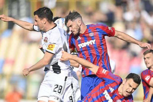 UŽIVO HNL transferi: Hajduk se oprostio od iskusnog stopera