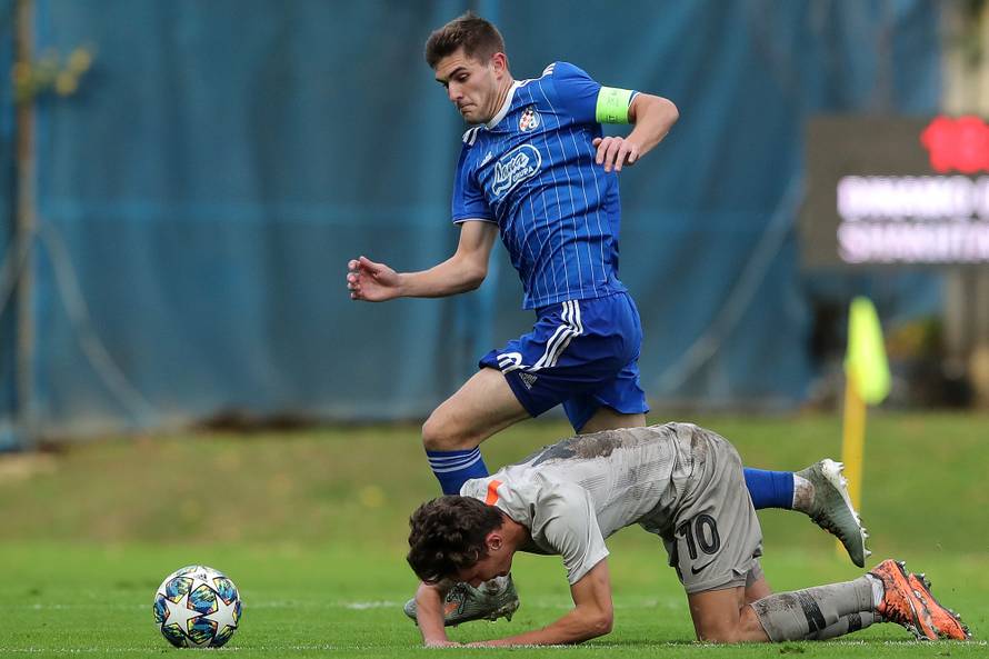 Dinamovi klinci srušili i Šahtar, korak do proljeća u Ligi prvaka!