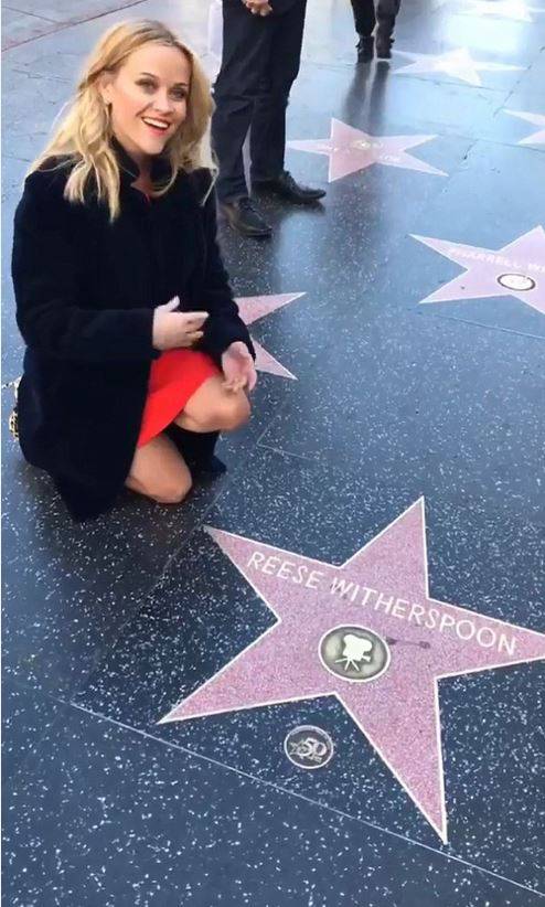 Witherspoon čučnula nasred ceste: 'Brišem svoju zvijezdu'
