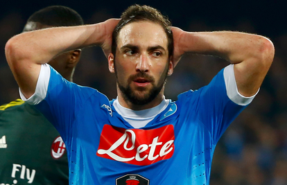 Milan zaustavio Napoli: Juve ostaje na čelu tablice Serie A