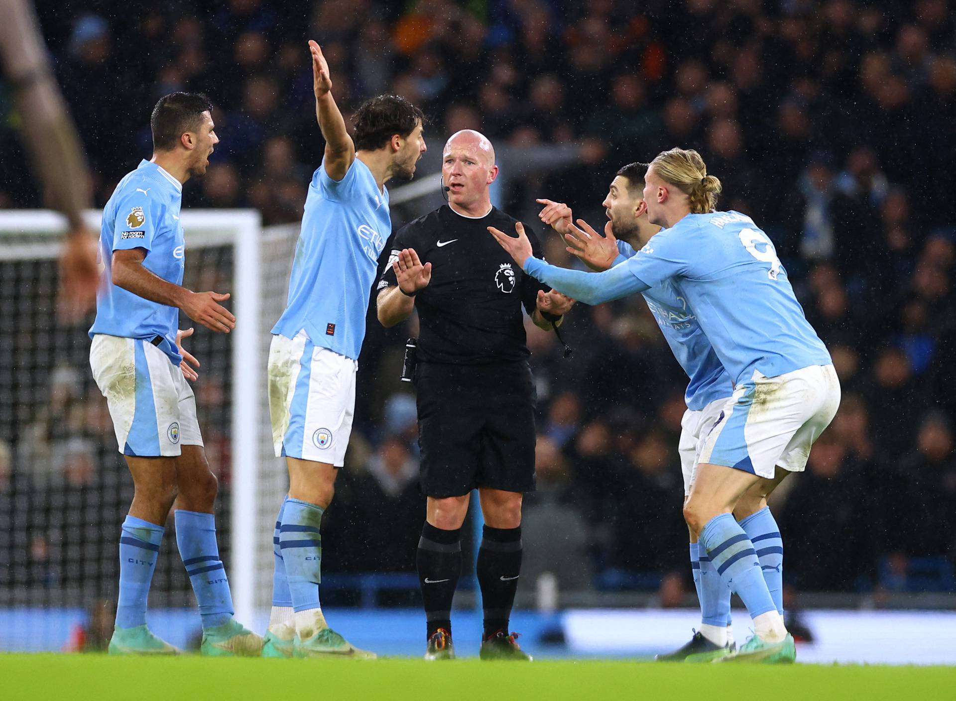 Premier League - Manchester City v Tottenham Hotspur