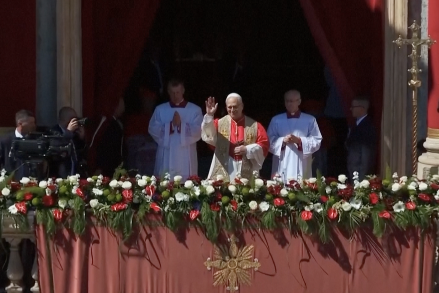 Papa onima s mo&cacute;i pokretanja ratova poru&ccaron;io: 'Odaberite mir'