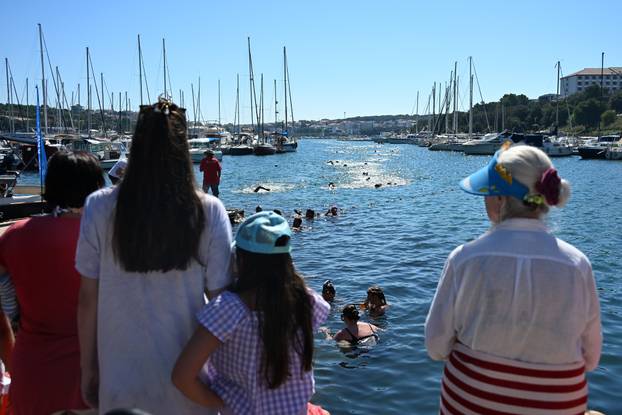 Pula: 50. Mini maraton Fratarski - Bunarina